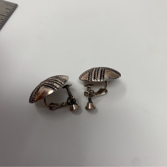 Vintage Silver Toned Screw Back Earrings Black Rope X Design - Picture 5 of 6